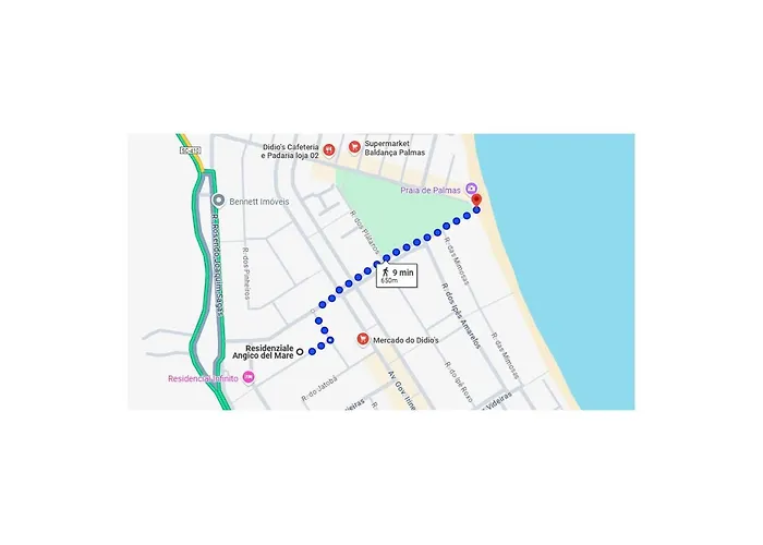 Apto Na Praia De Palmas, Proximo Ao Mar, Climatizado E Com Piscina